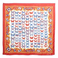 Pregiati foulard in seta Pregiati foulard in seta